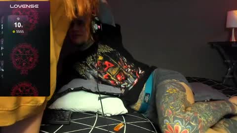 cleo y maikol online show from 2, 4, 2026