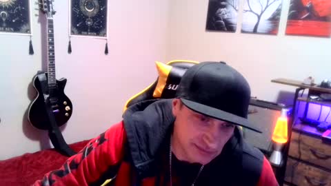 Snapshot of clintwood12 chatting on 27, 1, 2025 chad online show from 27, 1, 2025