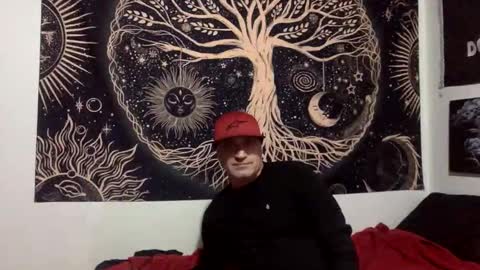 Snapshot of clintwood12 chatting on 2, 2, 2026 chad online show from 2, 2, 2026