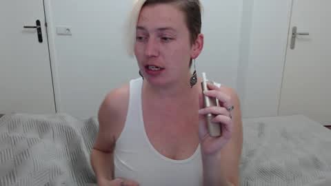 Snapshot of clittytastic chatting on 6, 2, 2025 Syl online show from 6, 2, 2025