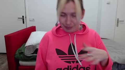 Snapshot of clittytastic chatting on 9, 2, 2025 Syl online show from 9, 2, 2025