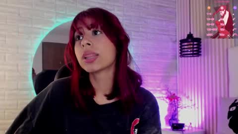 Snapshot of cloe__hills chatting on 2, 12, 2024 Cloe online show from 2, 12, 2024