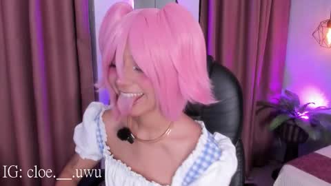 Snapshot of cloe__hills chatting on 25, 11, 2025 Cloe online show from 25, 11, 2025