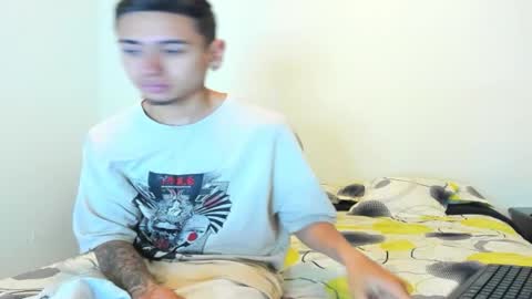 Snapshot of cloe_and_taylor chatting on 27, 2, 2026 Cloe and Taylor online show from 27, 2, 2026