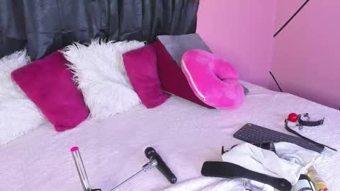 Cloe Bridgee online show from 15, 1, 2026