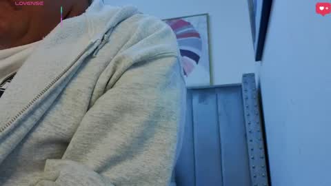 Cloe x Billy online show from 1, 4, 2026