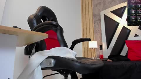 Snapshot of cloeperson chatting on 6, 2, 2026 lady cloe person online show from 6, 2, 2026