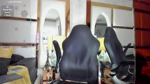 Snapshot of cloerodriguez chatting on 11, 3, 2025 ---Cloe--- online show from 11, 3, 2025