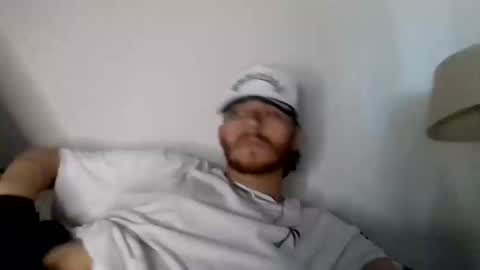 tallhungandcloudy online show from 2, 4, 2026