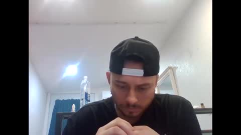Snapshot of cloudyydayzz chatting on 5, 5, 2026 tallhungandcloudy online show from 5, 5, 2026