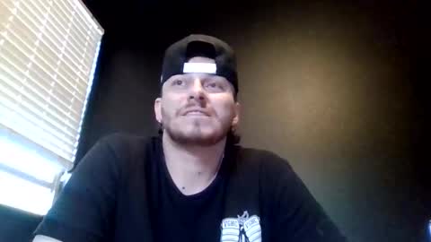 Snapshot of cloudyydayzz chatting on 11, 5, 2026 tallhungandcloudy online show from 11, 5, 2026