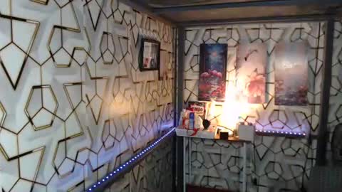 Snapshot of clyde_twinkx chatting on 6, 10, 2025 clyde_twinkx online show from 6, 10, 2025