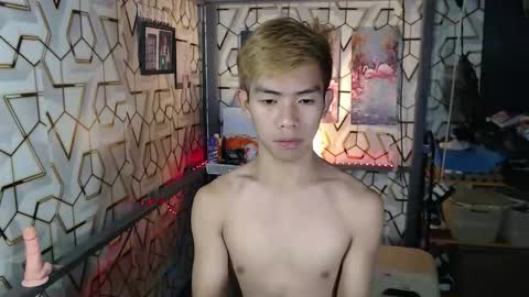 Snapshot of clyde_twinkx chatting on 30, 10, 2025 clyde_twinkx online show from 30, 10, 2025