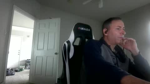 Snapshot of cmypenis chatting on 18, 5, 2026 Master Bates online show from 18, 5, 2026