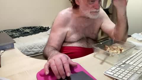 Snapshot of coach_karl chatting on 20, 6, 2026 Coach Karl Porn Star Tip me all the way to my next trip online show from 20, 6, 2026