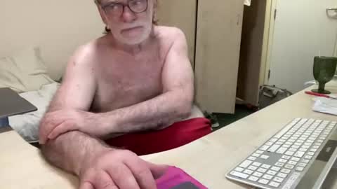 Snapshot of coach_karl chatting on 20, 7, 2026 Coach Karl Porn Star Tip me all the way to my next trip online show from 20, 7, 2026