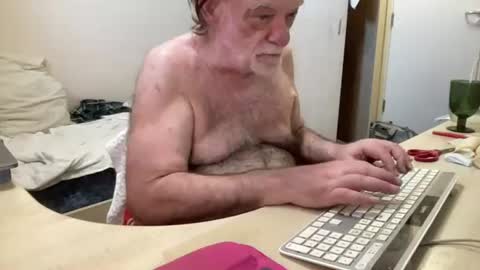 Snapshot of coach_karl chatting on 20, 7, 2026 Coach Karl Porn Star Tip me all the way to my next trip online show from 20, 7, 2026