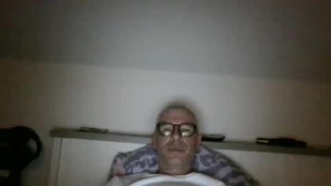 Snapshot of cobra009 chatting on 12, 10, 2025 cobra online show from 12, 10, 2025