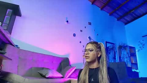 Snapshot of cock_slv chatting on 27, 9, 2025 cock_slv online show from 27, 9, 2025