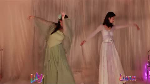 coco2002924 online show from 2, 12, 2025