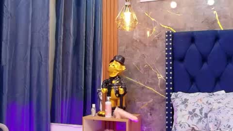 cocoabarbiee_ online show from 6, 8, 2026