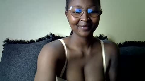 Snapshot of cocobaby_ chatting on 29, 6, 2026 Coco online show from 29, 6, 2026