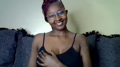 Snapshot of cocobaby_ chatting on 23, 7, 2026 Coco online show from 23, 7, 2026
