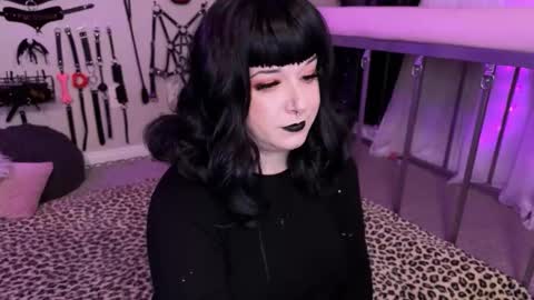 Coco Deville online show from 29, 11, 2025