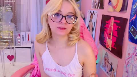 Mia online show from 6, 12, 2024