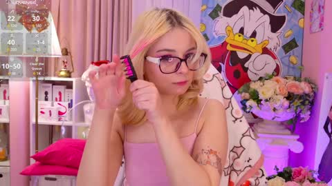 Mia online show from 10, 12, 2024