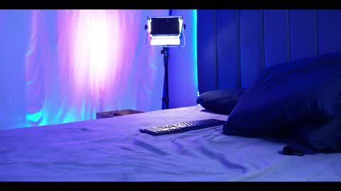 Coconutcatin online show from 27, 5, 2026