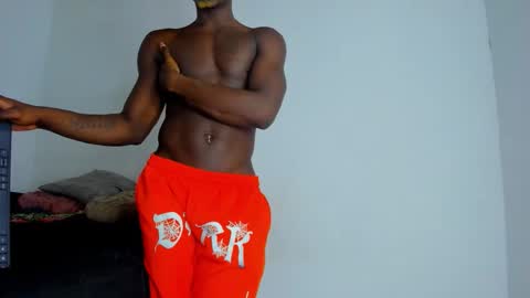 Snapshot of coddy_fit chatting on 17, 12, 2025 cody online show from 17, 12, 2025