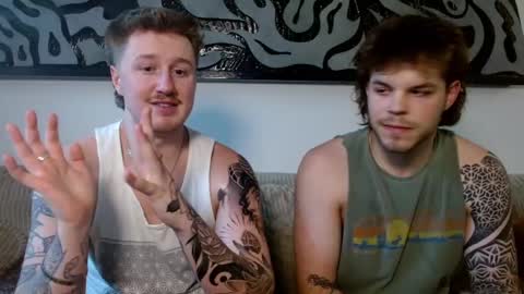 Snapshot of codygunzxxx2 chatting on 6, 3, 2025 Cody and Emeraldboy online show from 6, 3, 2025