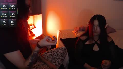 Snapshot of coffeandbread chatting on 1, 11, 2025 Phia And Luna online show from 1, 11, 2025