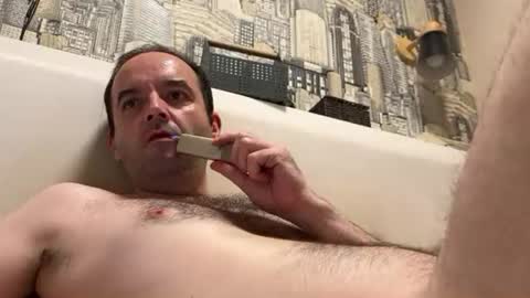 Snapshot of colambus555 chatting on 20, 7, 2026 colambus555 online show from 20, 7, 2026