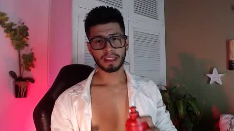 Snapshot of colby_smit chatting on 11, 9, 2025 Colby online show from 11, 9, 2025