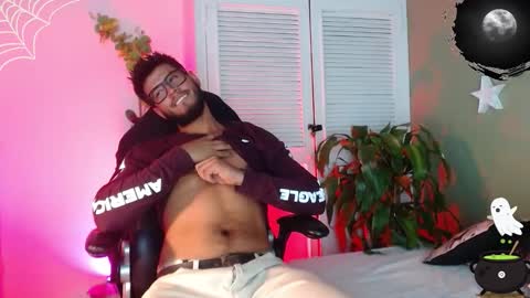 Snapshot of colby_smit chatting on 15, 10, 2025 Colby online show from 15, 10, 2025