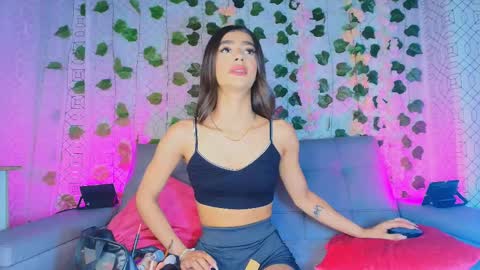 colett online show from 27, 9, 2025