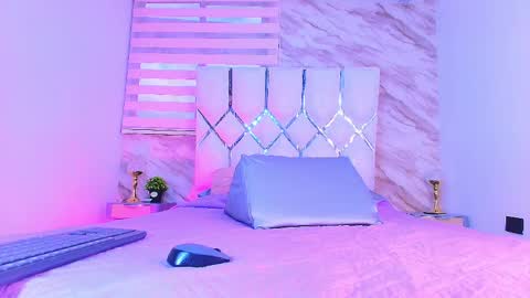 colett online show from 1, 4, 2026