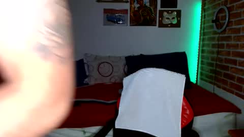 IG  online show from 31, 1, 2025