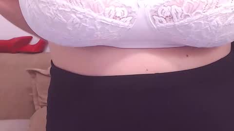 Snapshot of college_dream_bbw chatting on 19, 1, 2025 Maddison online show from 19, 1, 2025