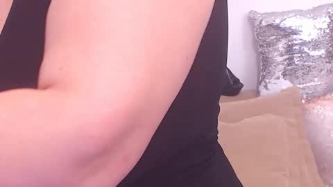 Snapshot of college_dream_bbw chatting on 1, 3, 2025 Maddison online show from 1, 3, 2025