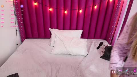 Snapshot of collegepawglovedaddy chatting on 23, 1, 2025 MEGAN online show from 23, 1, 2025