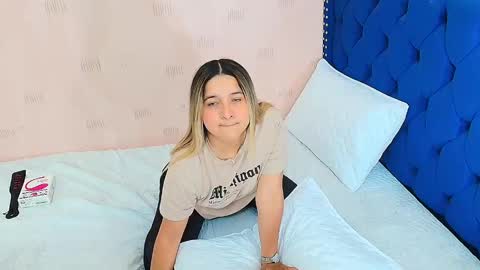 Snapshot of collegepawglovedaddy chatting on 24, 1, 2025 MEGAN online show from 24, 1, 2025