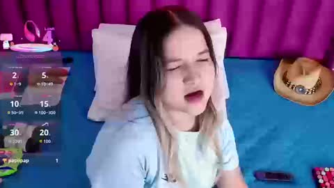 Snapshot of collegepawglovedaddy chatting on 8, 9, 2025 MEGAN online show from 8, 9, 2025