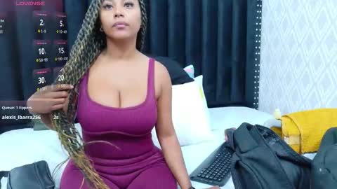 Snapshot of colombia_mommy_ chatting on 26, 3, 2026 GRETCHEN online show from 26, 3, 2026