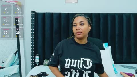 Snapshot of colombia_mommy_ chatting on 30, 3, 2026 GRETCHEN online show from 30, 3, 2026