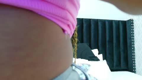 Snapshot of colombia_mommy_ chatting on 1, 4, 2026 GRETCHEN online show from 1, 4, 2026