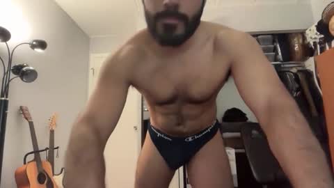 colombianstud94 online show from 27, 4, 2026