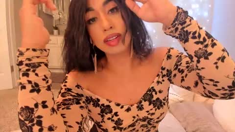 Snapshot of colombiantexas chatting on 6, 12, 2024 ........ Instagram Lorysexys online show from 6, 12, 2024